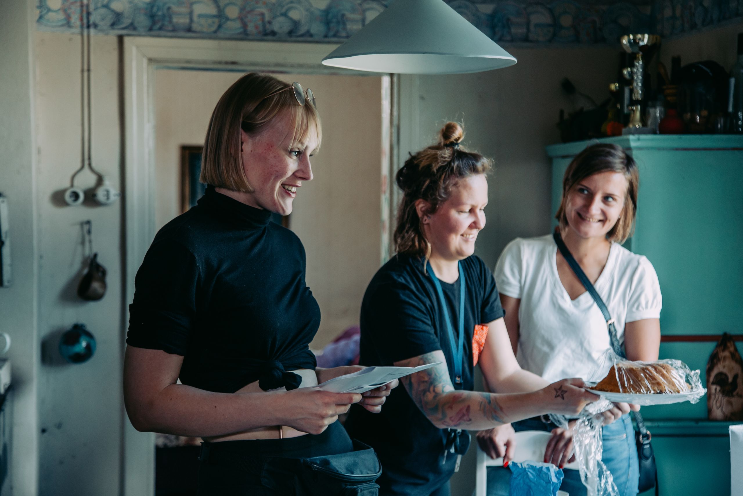 there women smiling on film set